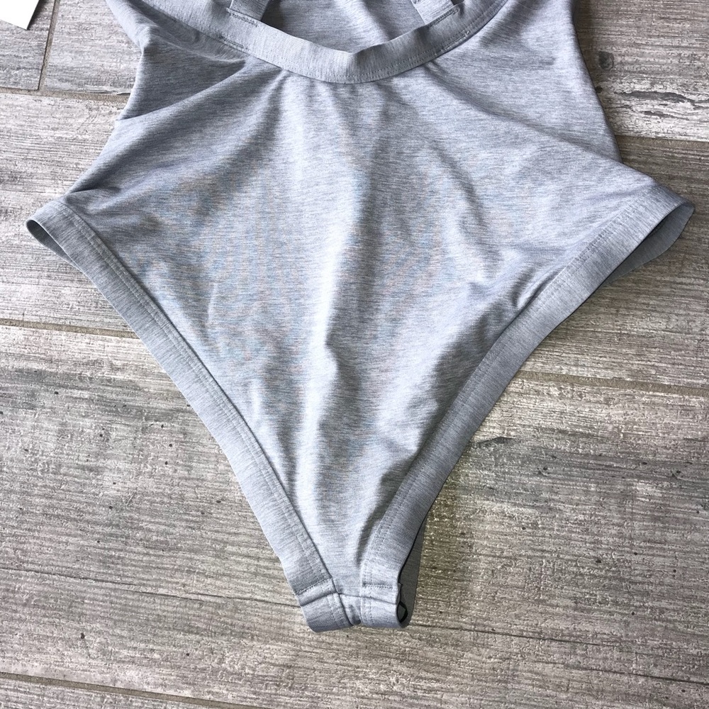 🔥🔥RVCA - PIPELINE ONE PIECE SWIMSUIT🔥🔥 - Picture 7 of 8